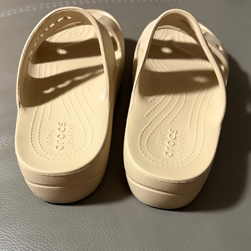 CROCS BAYA PLARFORM SLIDE ICONIC COMFORT Tan Sandals - Picture 7 of 8